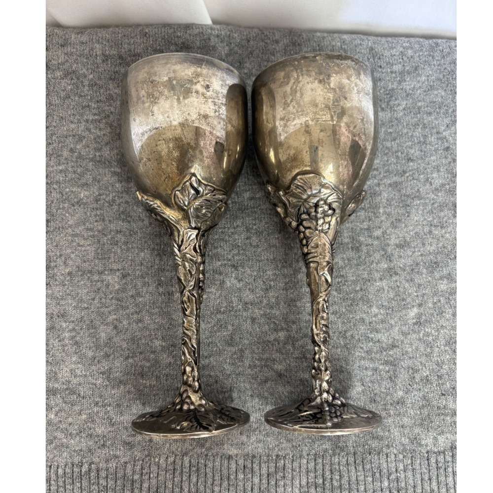 2 Vintage Godinger Silver Plated Wine Goblet Grape Vine Leaf Design 7.5 Inches